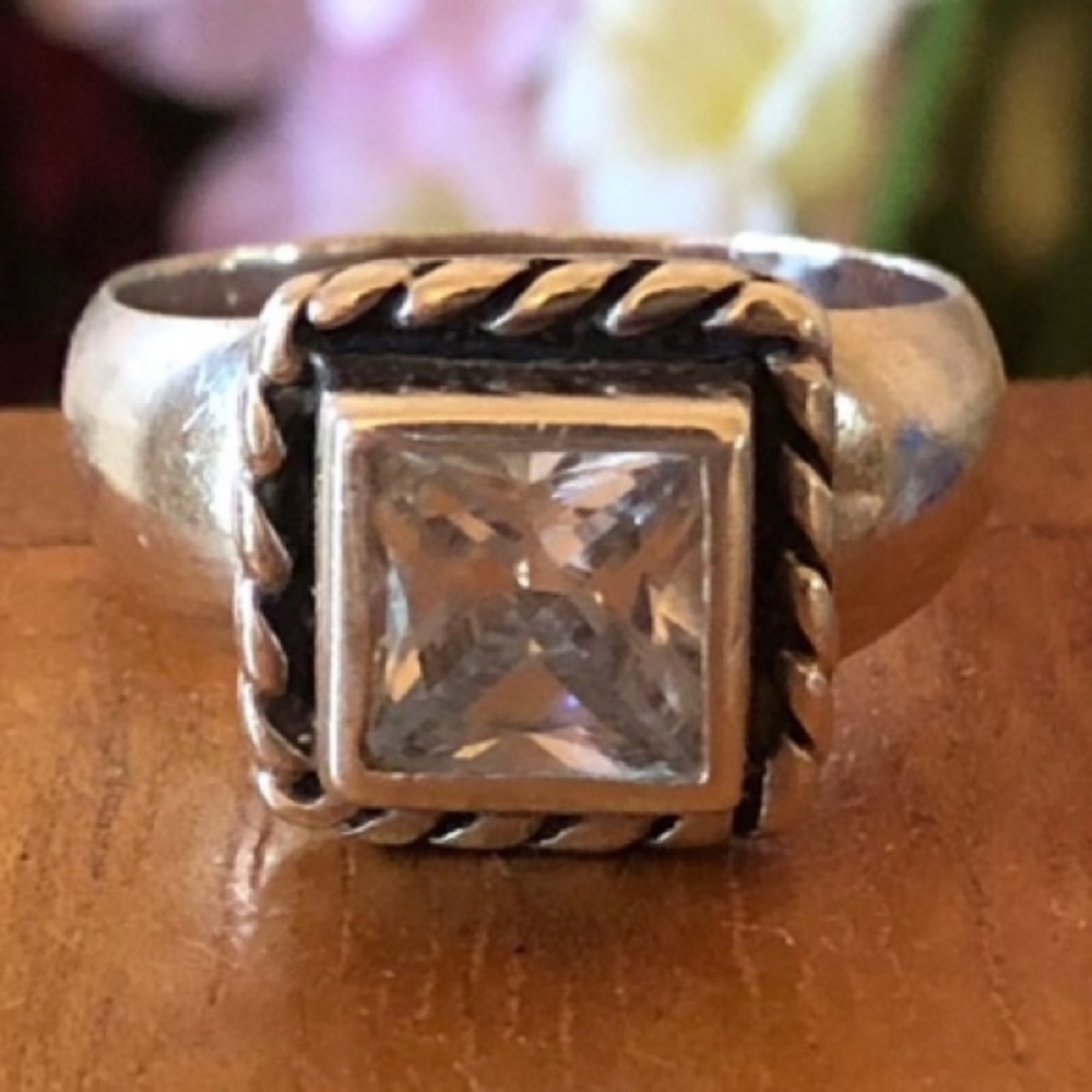Silpada Sterling Silver Cubic Zirconia Elizabeth Square Solitaire Ring Size 6